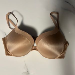 Victoria’s Secret push up bra